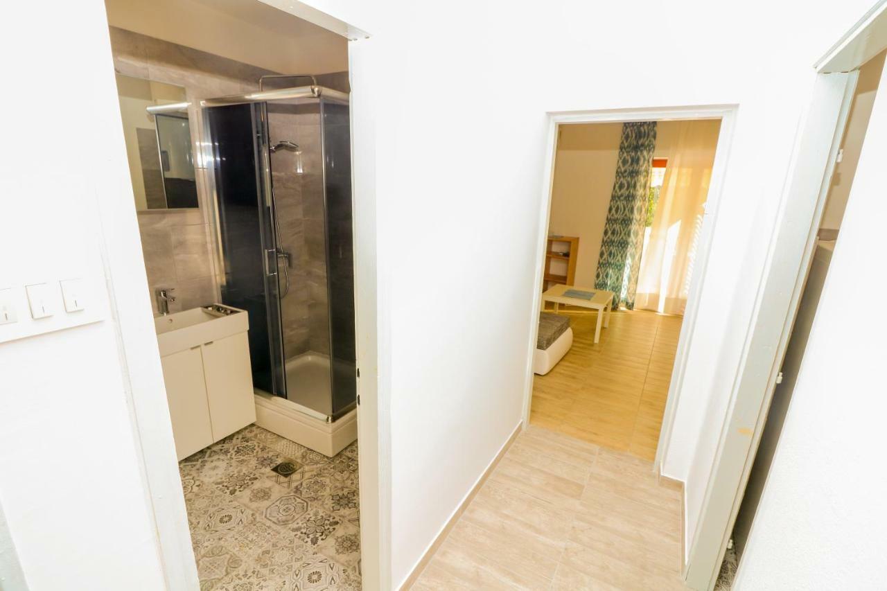 Apartments Reljic With Terrace باشْكا المظهر الخارجي الصورة