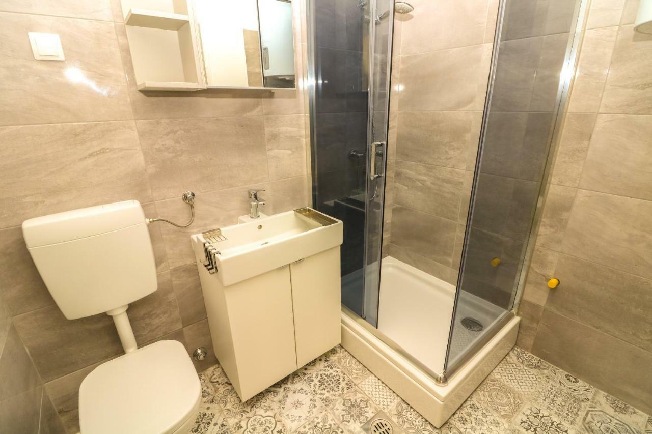 Apartments Reljic With Terrace باشْكا المظهر الخارجي الصورة